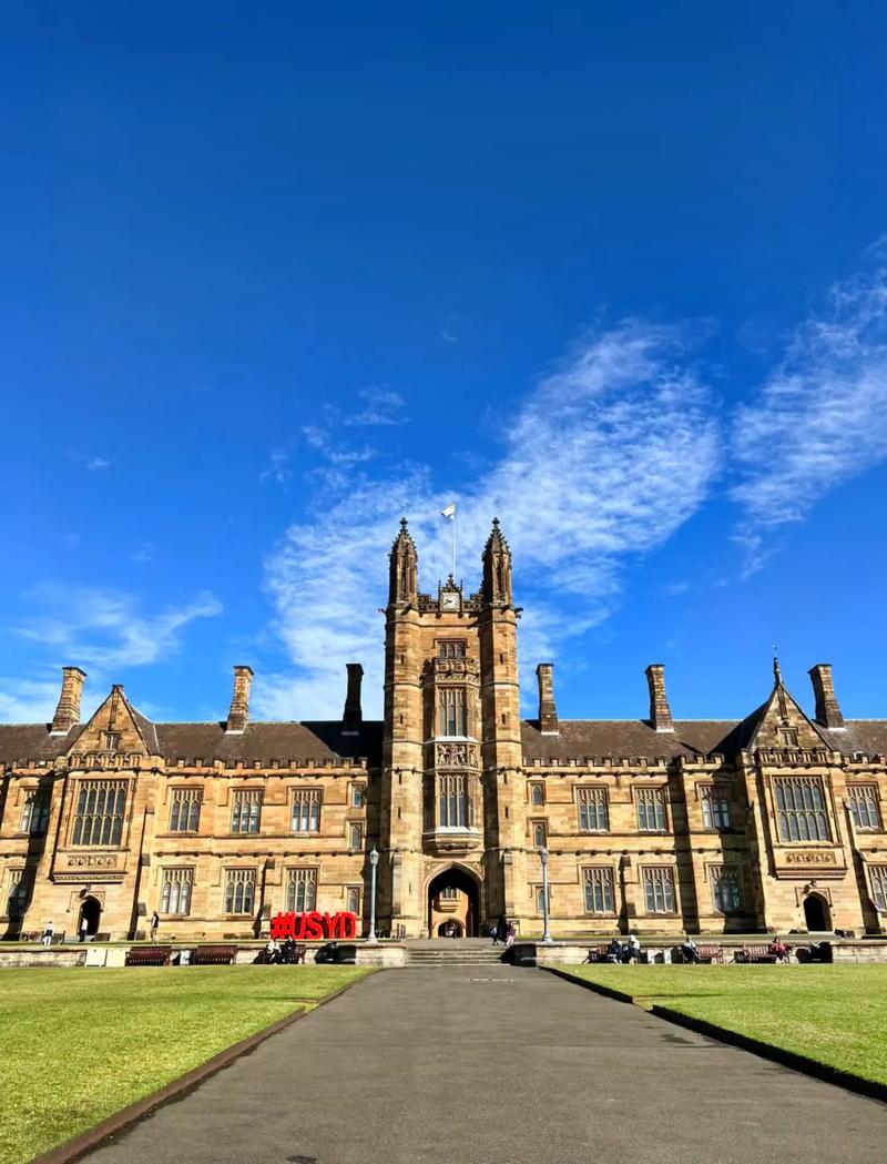 麦克马斯特大学